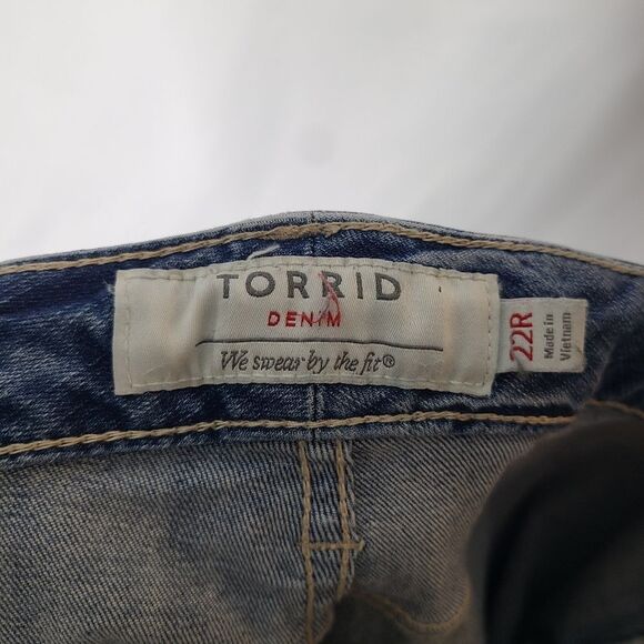 Torrid Distressed Ankle Skinny Jeans Size 22R - Picture 4 of 6